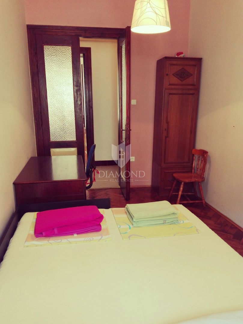 RIJEKA, CENTER – STANOVANJE Z DVEMA BALKONOMA