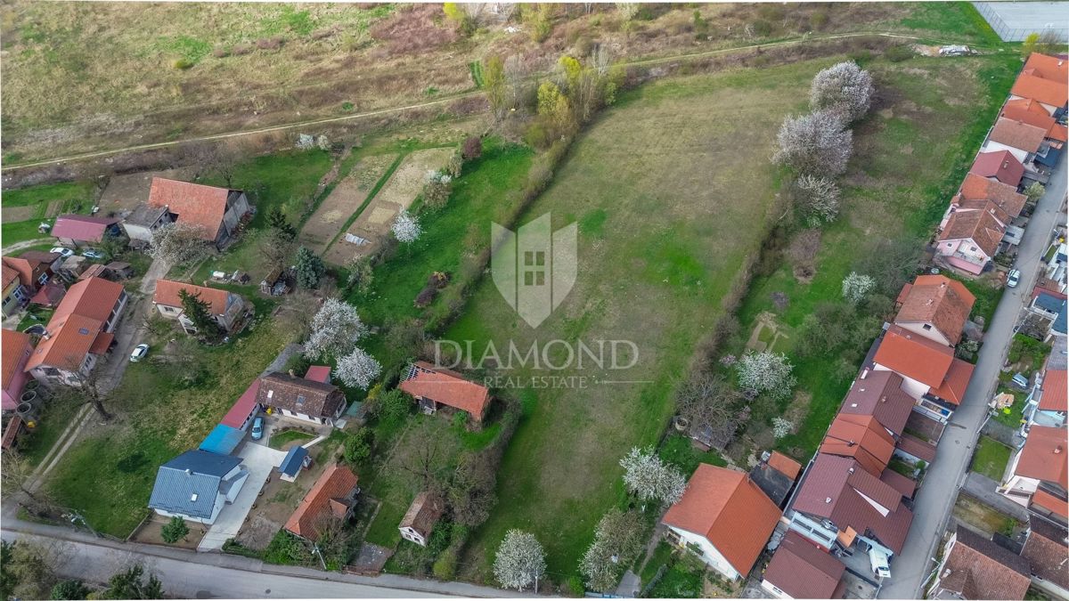 Zemljišče Žitnjak, Peščenica - Žitnjak, 8.474m2