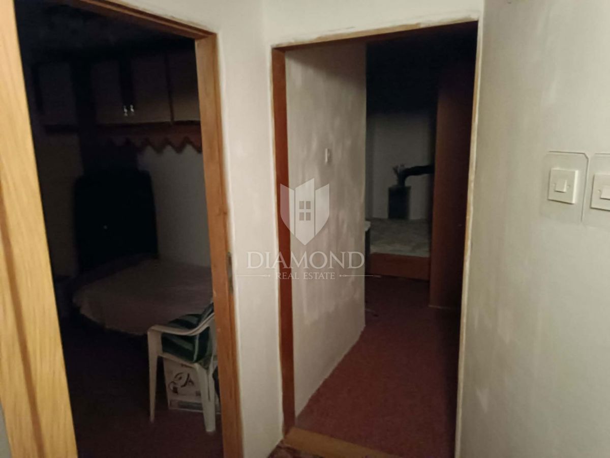 Hiša Dobrinj, ne, 100m2