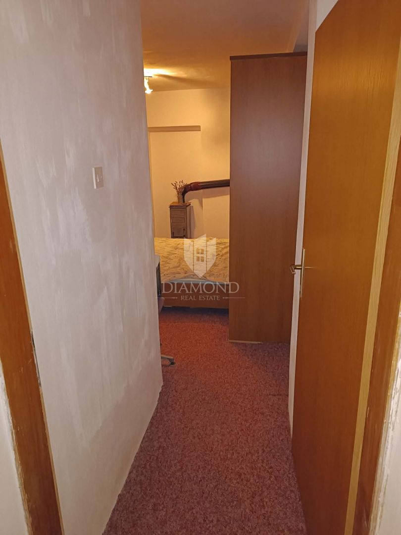 Hiša Dobrinj, ne, 100m2