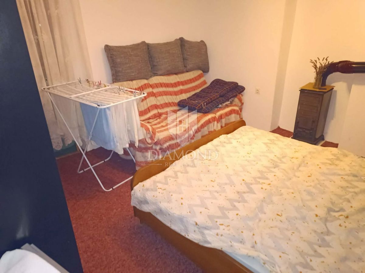 Hiša Dobrinj, ne, 100m2