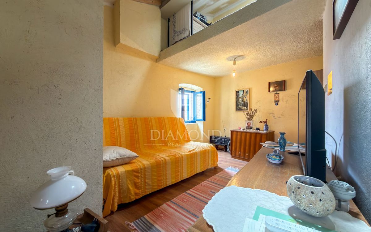 Avtentična hiša, staro mestno jedro Labina