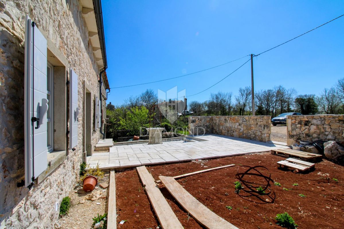 Istra, popolnoma prenovljena avtohtona hiša