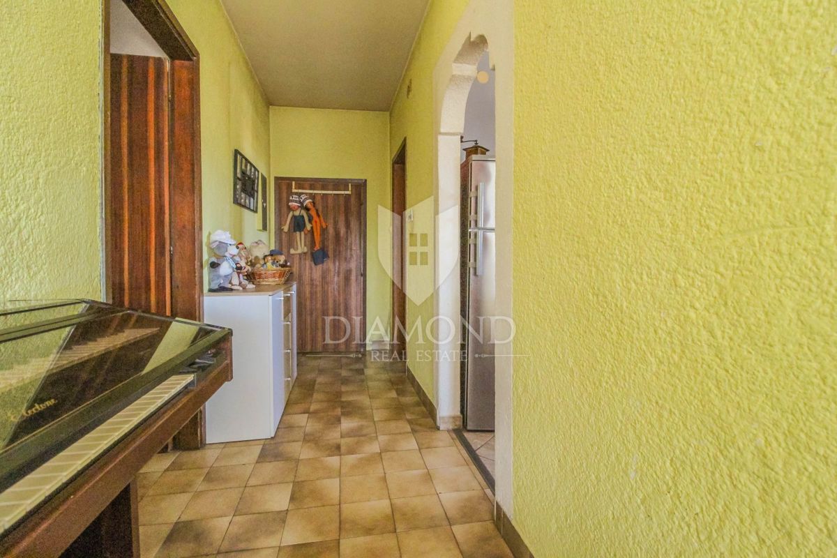 Hiša z odprtim pogledom na Motovun