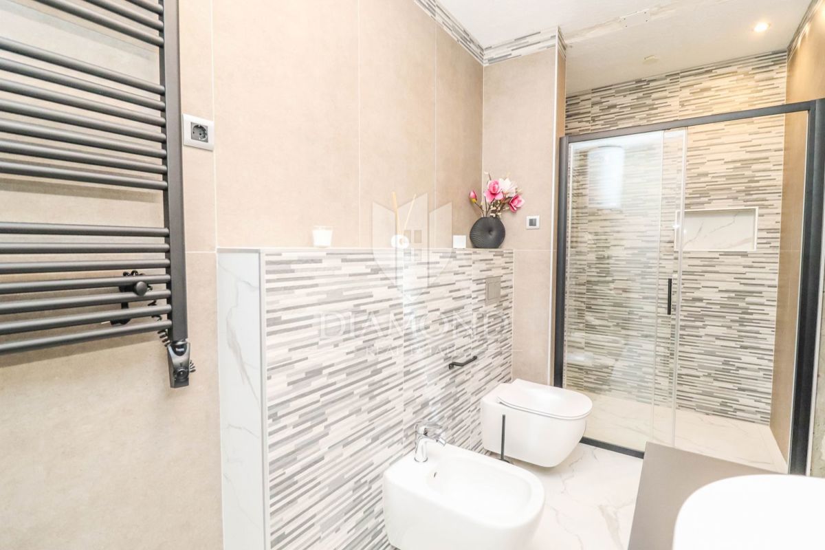 Apartmaj Rovinj, 111m2