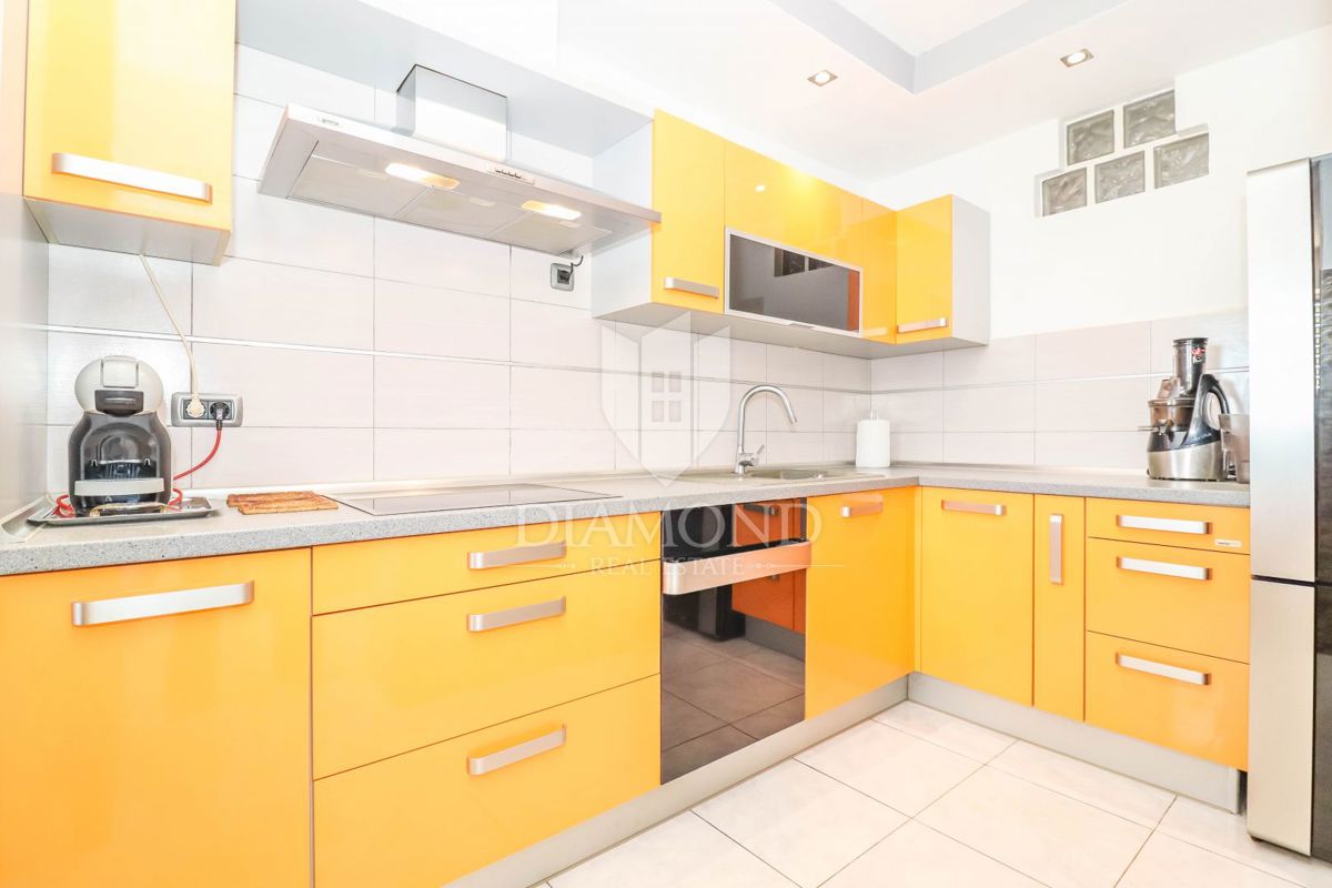 Apartmaj Rovinj, 111m2