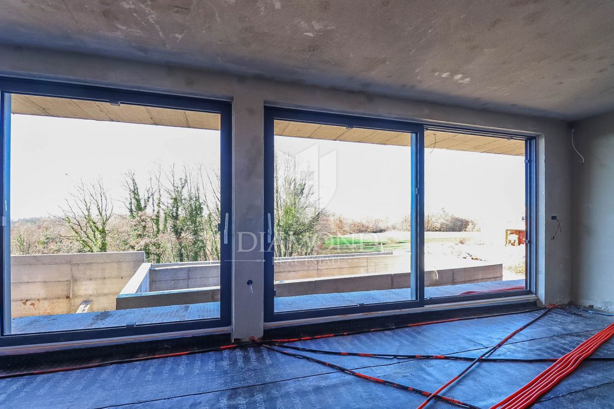 Svetvinčenat, čudovita nova moderna hiša na mirni lokaciji