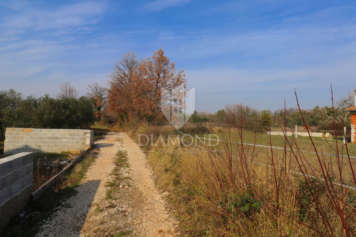 Zemljišče Barban, 1.000m2