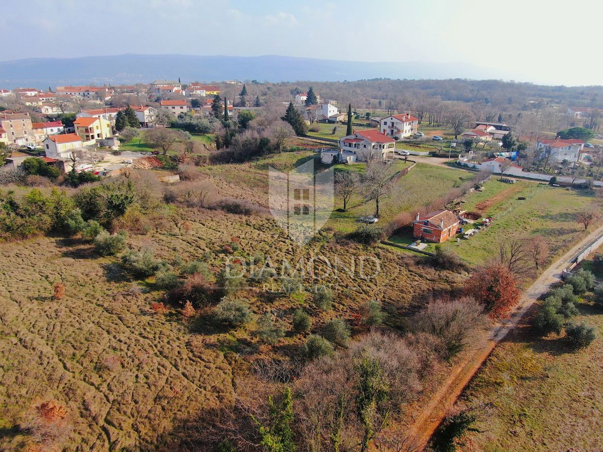 Zemljišče Barban, 1.000m2