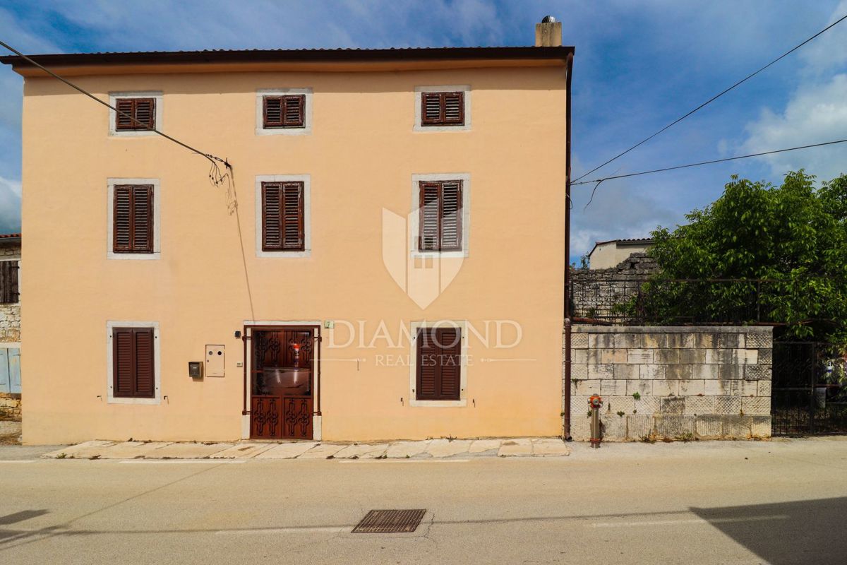 Hiša Poreč, 180m2