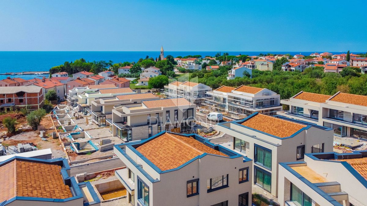 Vila z bazenom 100m od morja!