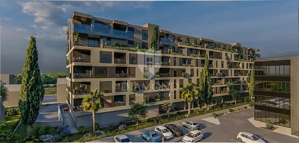 Čudovit penthouse v luksuzni novogradnji, Monvidal!
