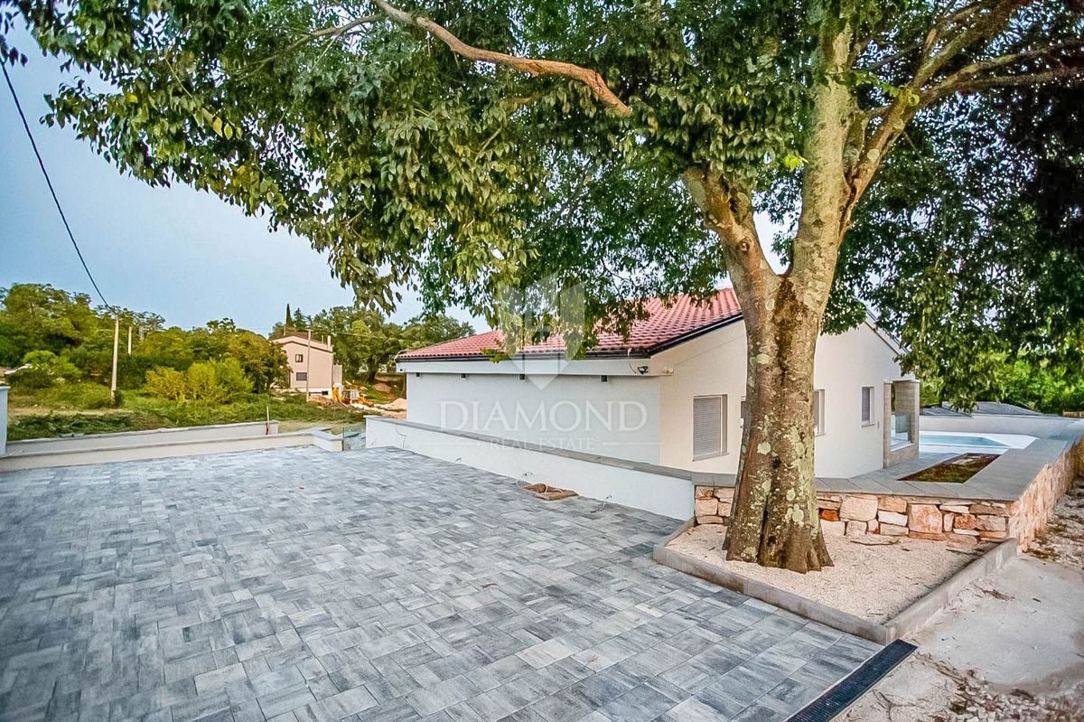 Lepa hiša v bližini Rovinja