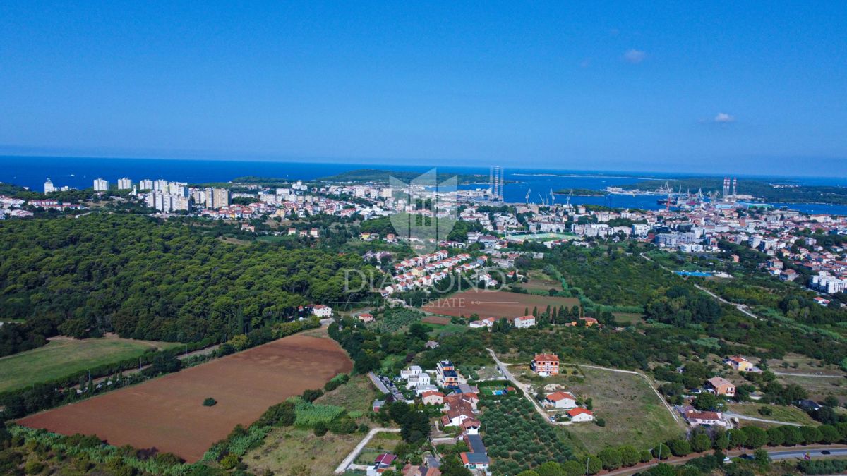 Pula, zemljišče za gradnjo na odlični lokaciji