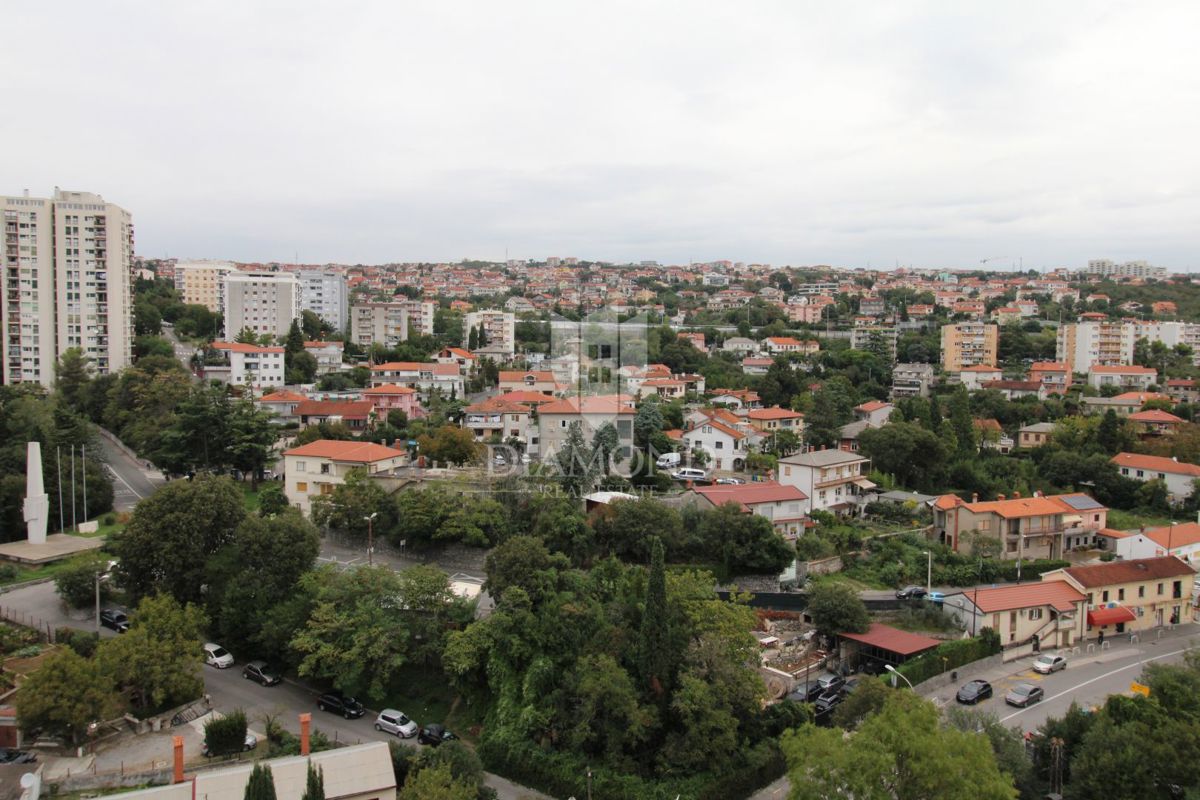 Rijeka, lepo stanovanje na odlični lokaciji
