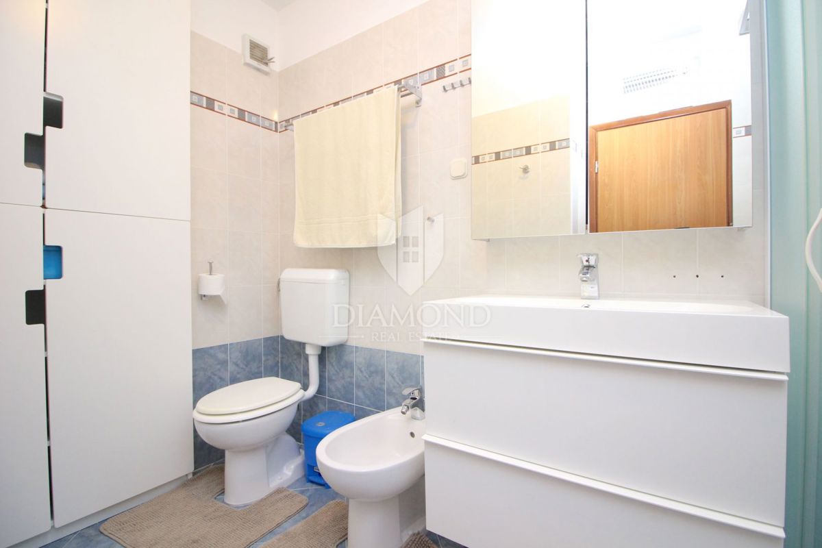Rabac, okolica, lep dvosobni apartma s pogledom na morje