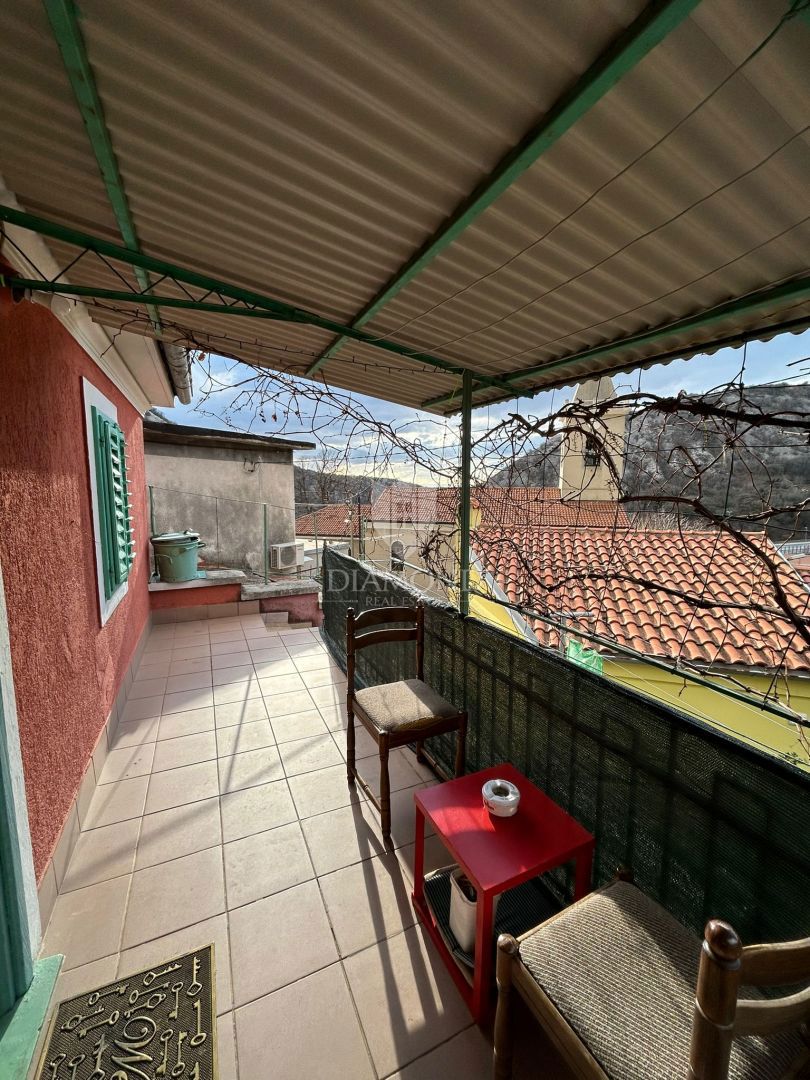 Sušačka Draga, stanovanje v hiši