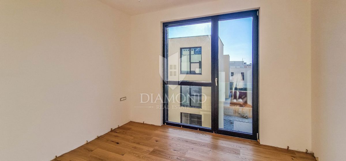 Apartmaj Novigrad, 98m2