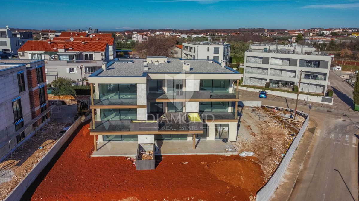Apartmaj Novigrad, 98m2