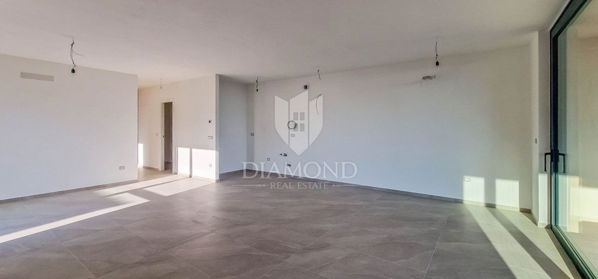 Apartmaj Novigrad, 98m2