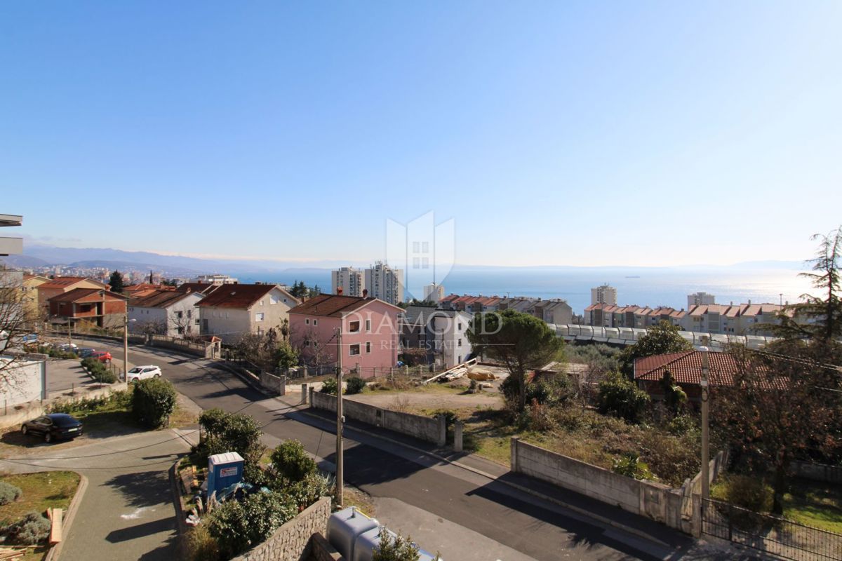 Rijeka, razkošno stanovanje z bonusom