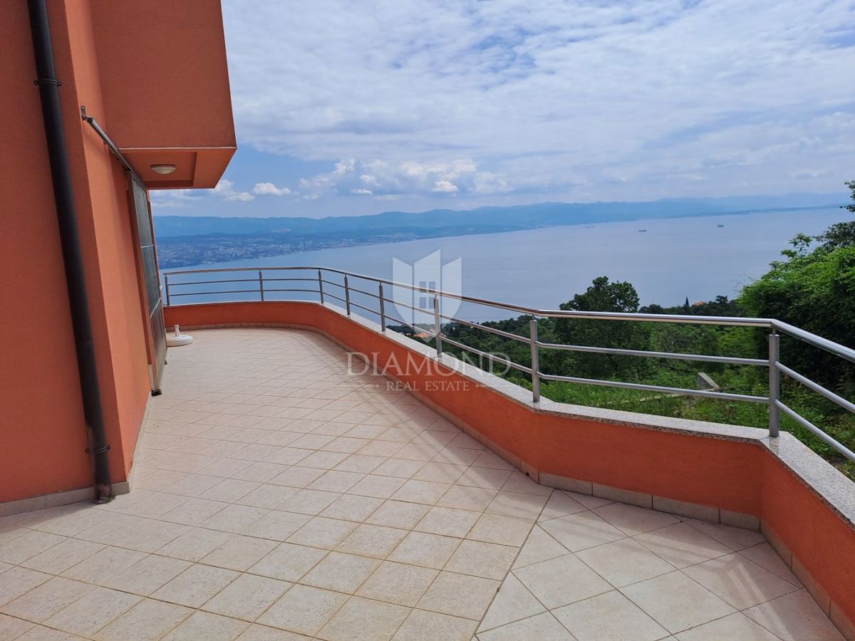 Apartmaj Ičići, Opatija - Okolica, 99m2