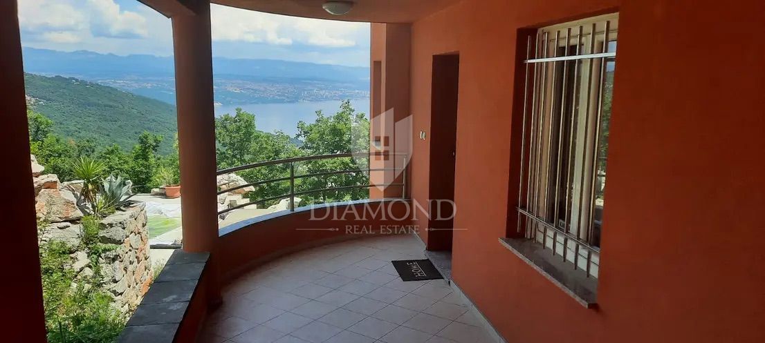 Apartmaj Ičići, Opatija - Okolica, 99m2