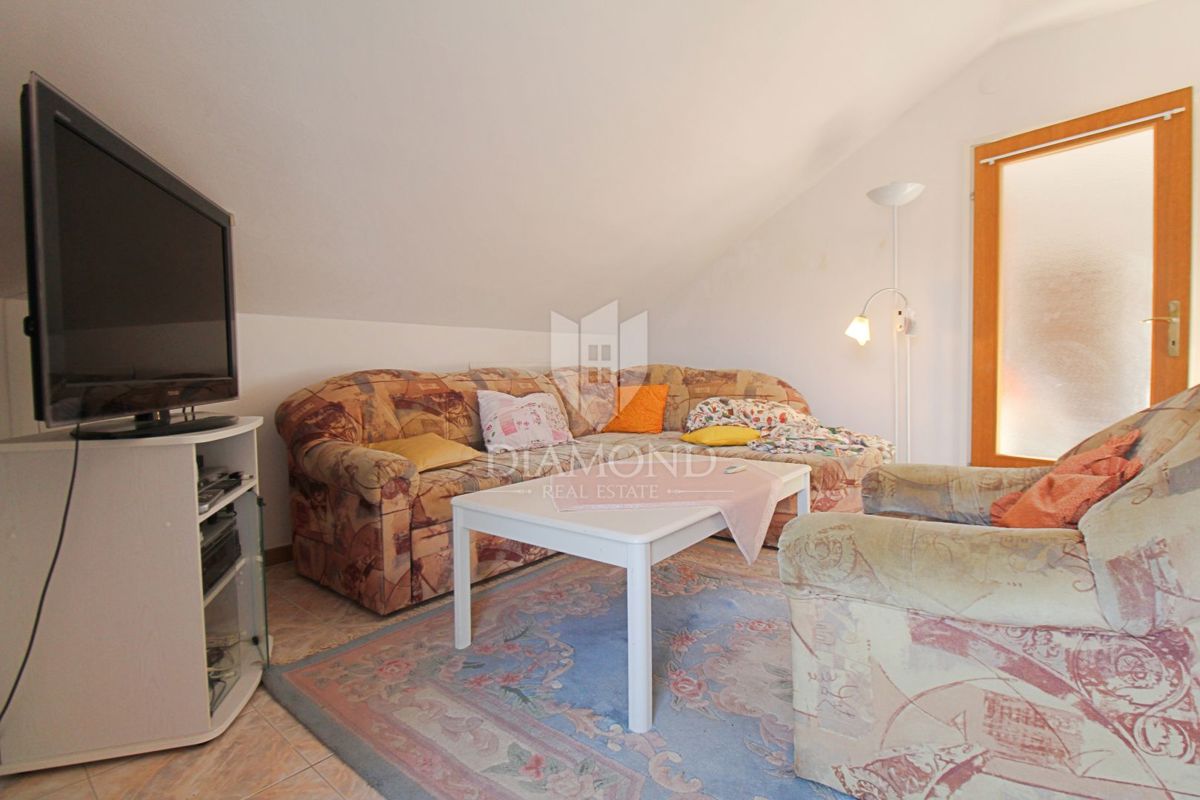Labin, družinska hiša s 5 apartmaji