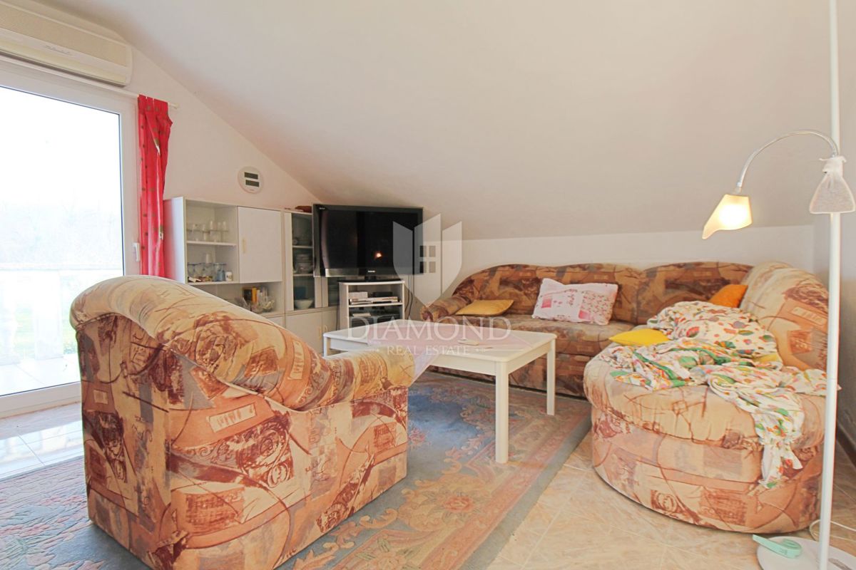 Labin, družinska hiša s 5 apartmaji