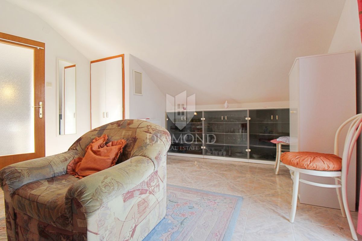 Labin, družinska hiša s 5 apartmaji