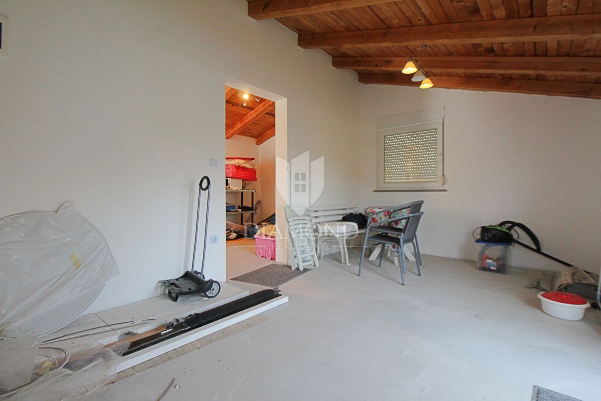 Labin, družinska hiša s 5 apartmaji