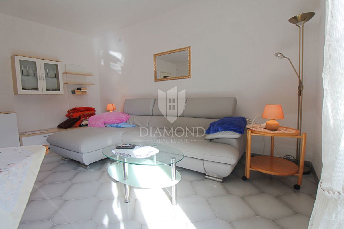 Labin, družinska hiša s 5 apartmaji