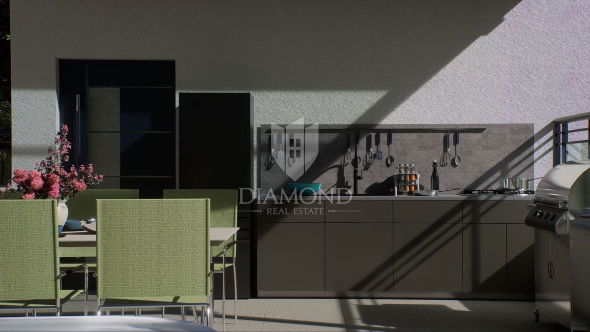 Penthouse doživetje v 1. nadstropju – zasebna terasa in mirna lokacija
