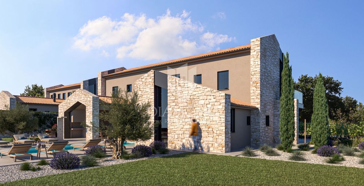 Poreč - okolica - Odlično gradbeno zemljišče 2132 m² s projektom in dovoljenjem