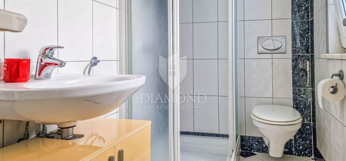 Novigrad, okolica, stanovanje 63 m2, 350 m od morja