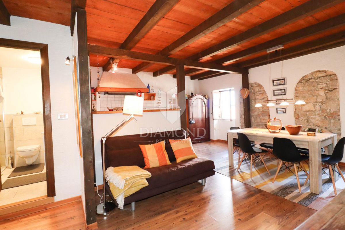 Rovinj, edinstveno stanovanje s pogledom na morje 
