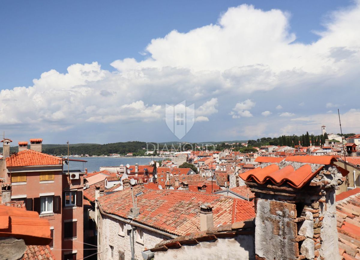 Rovinj, edinstveno stanovanje s pogledom na morje 