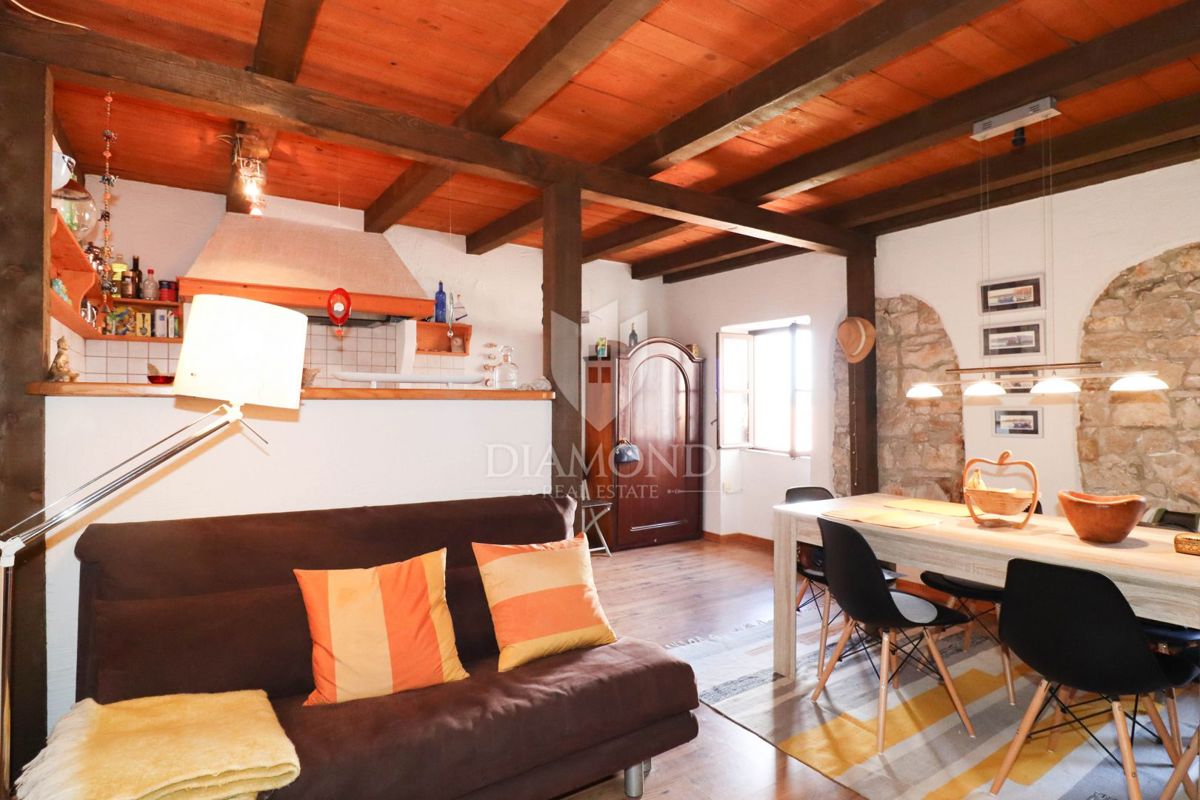 Rovinj, edinstveno stanovanje s pogledom na morje 