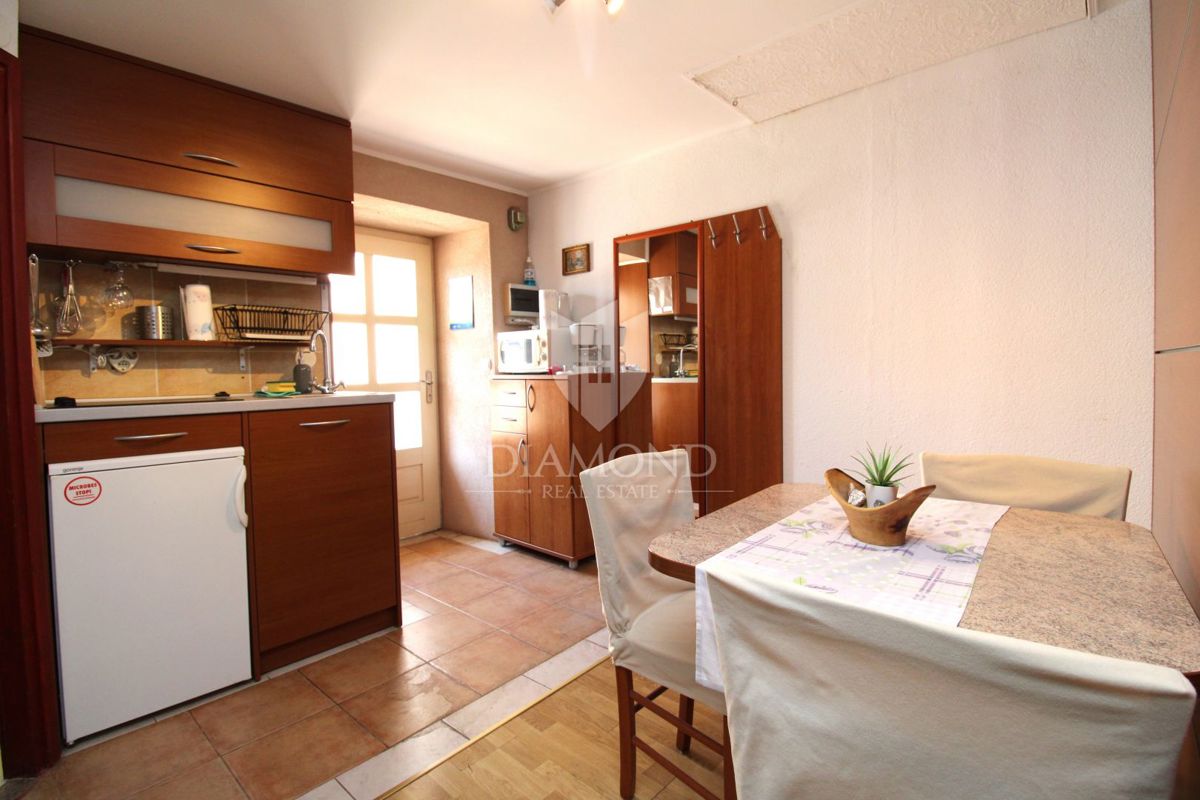 Hiša Vrbnik, 120m2