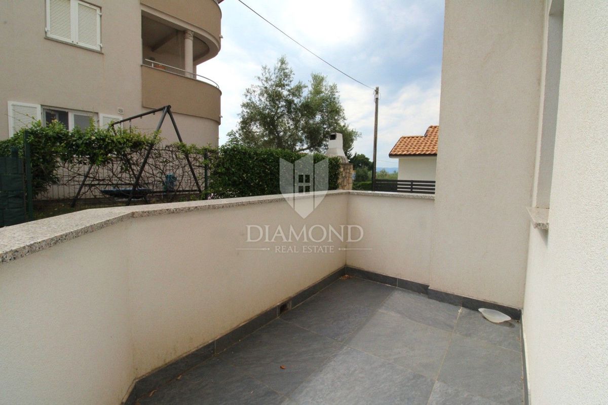 Apartmaj Malinska, Malinska-Dubašnica, 34m2