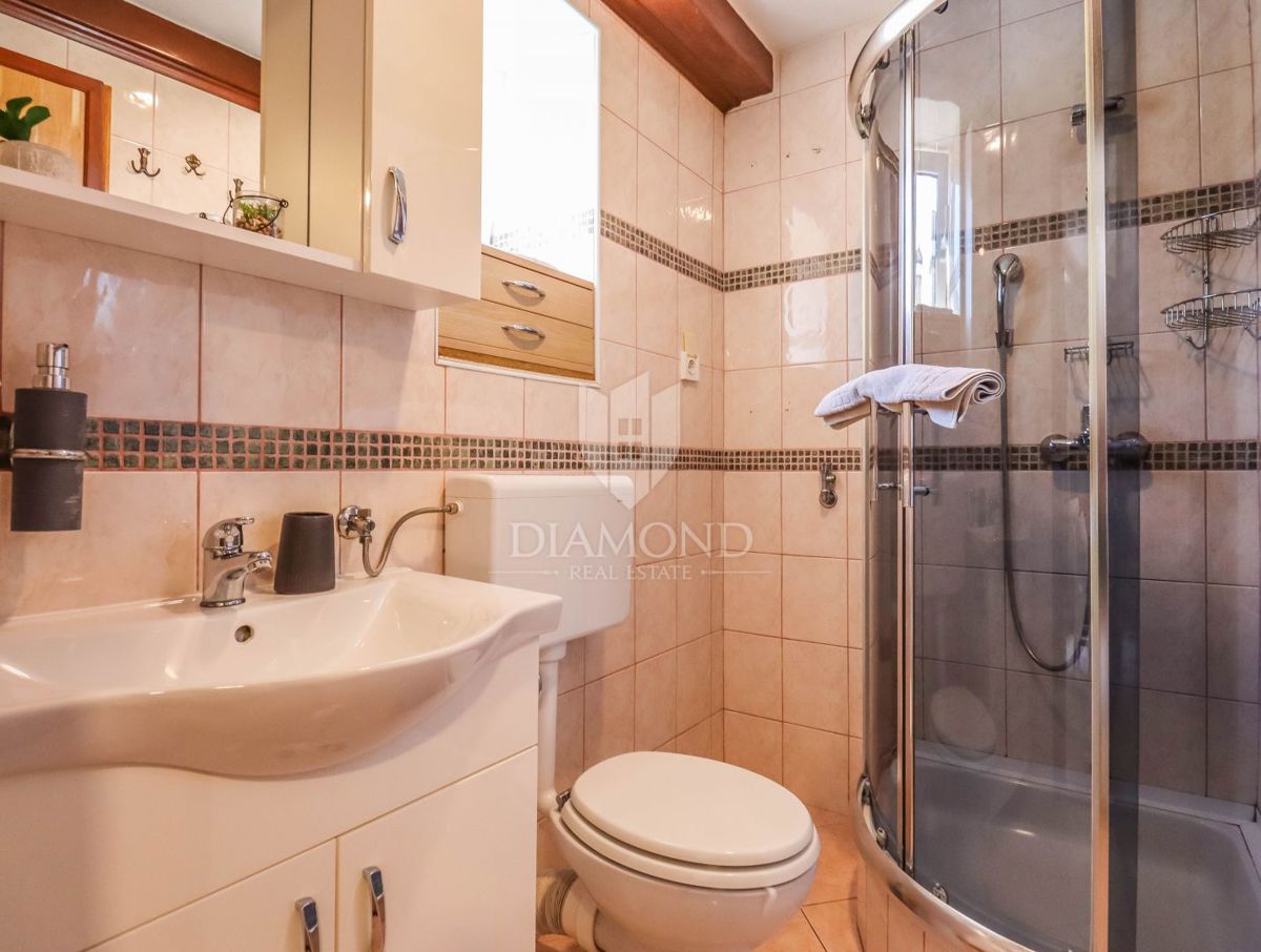 Priložnost! Rovinj! Center! Stanovanje z dvema terasama!