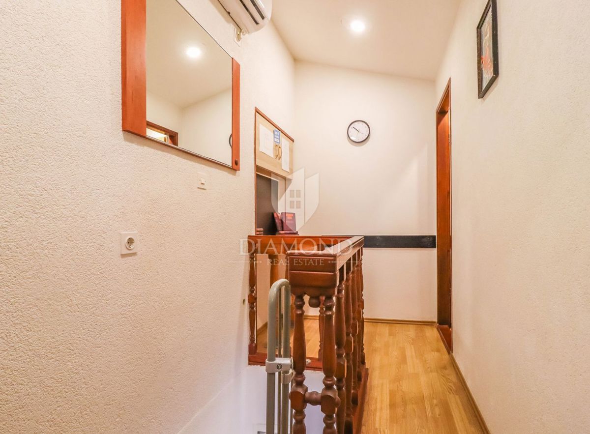 Priložnost! Rovinj! Center! Stanovanje z dvema terasama!