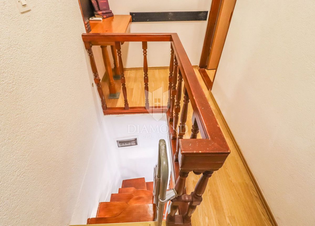 Priložnost! Rovinj! Center! Stanovanje z dvema terasama!