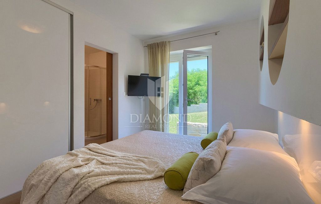 Labin, okolica – vila z bazenom in popolno zasebnostjo