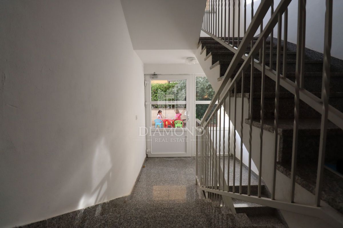 Rovinj, stanovanje v prvem nadstropju, odlična in mirna lokacija