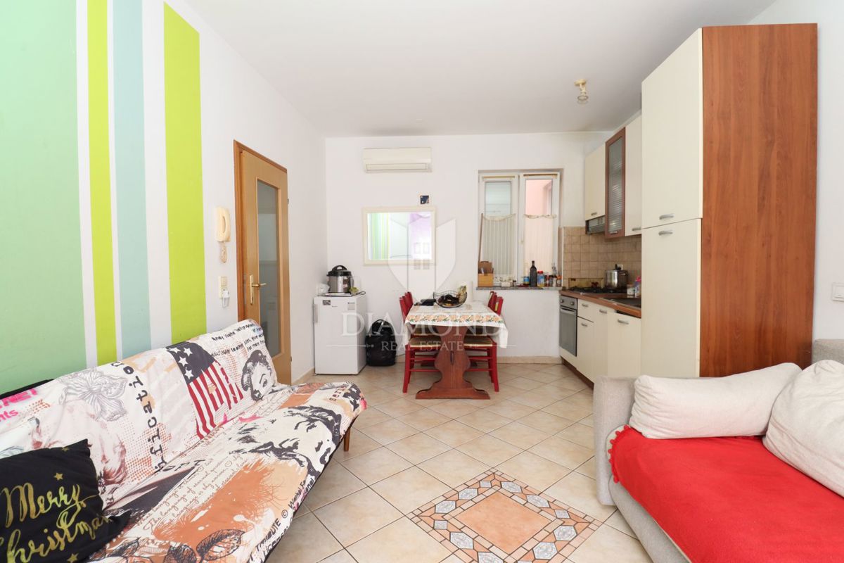 Rovinj, stanovanje v prvem nadstropju, odlična in mirna lokacija