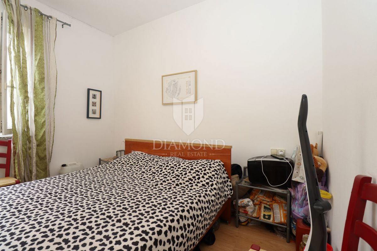 Rovinj, stanovanje v prvem nadstropju, odlična in mirna lokacija