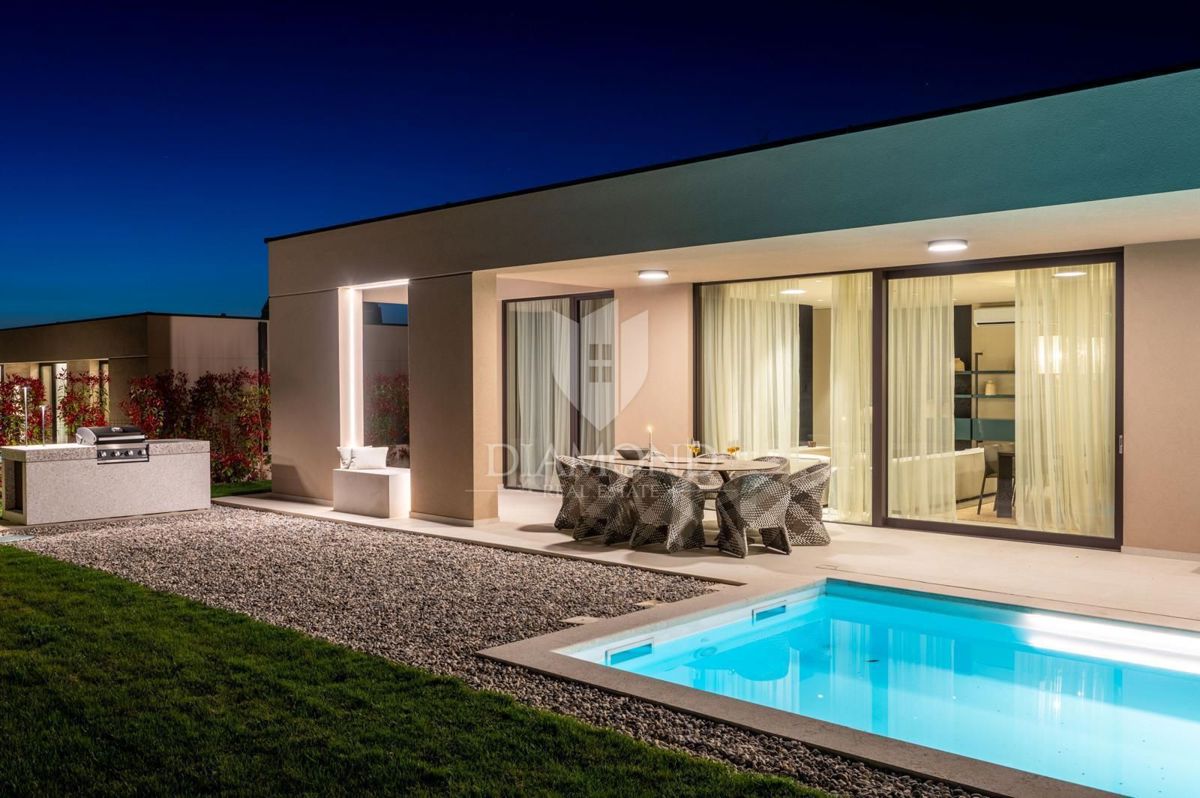 Poreč, Ekskluzivna vila za pametne domove z bazenom