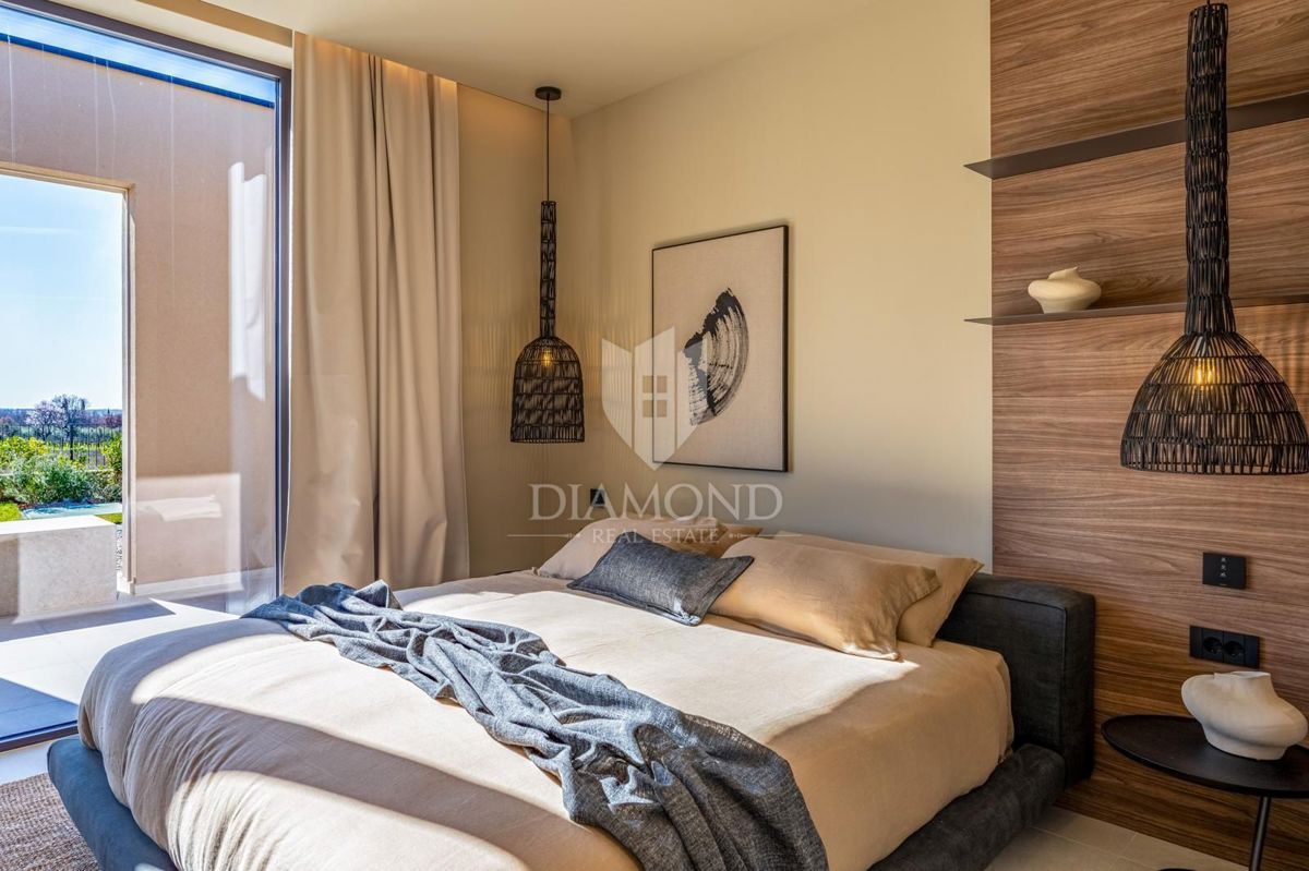 Poreč, Ekskluzivna vila za pametne domove z bazenom