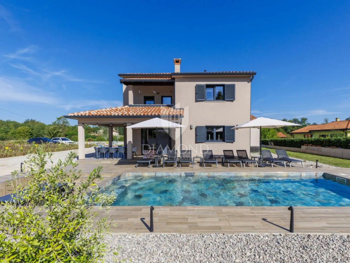 Labin – Moderna počitniška hiša v mirnem okolju